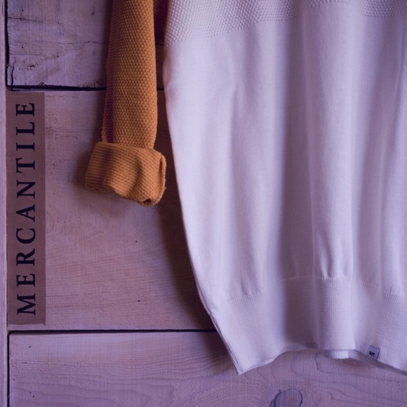 Tops👕 - Picture 3 of 6